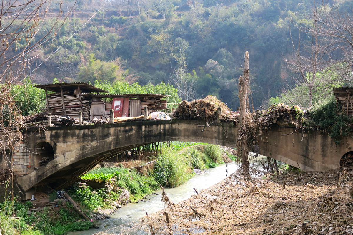 山村老桥