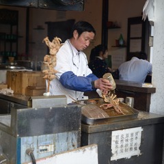 轰炸鱿鱼