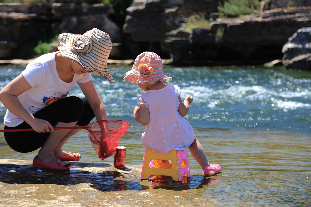 小三峡之恋,母女的情趣.