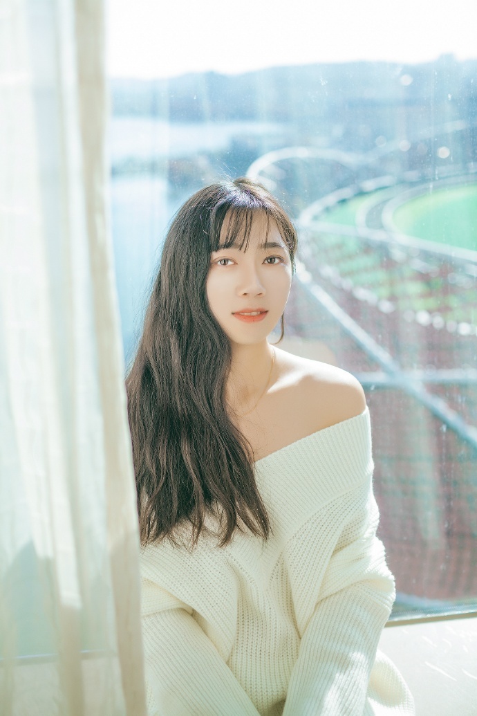 我身骑白马走三关 - 人像, 佳能, 武汉, 情绪, 私房