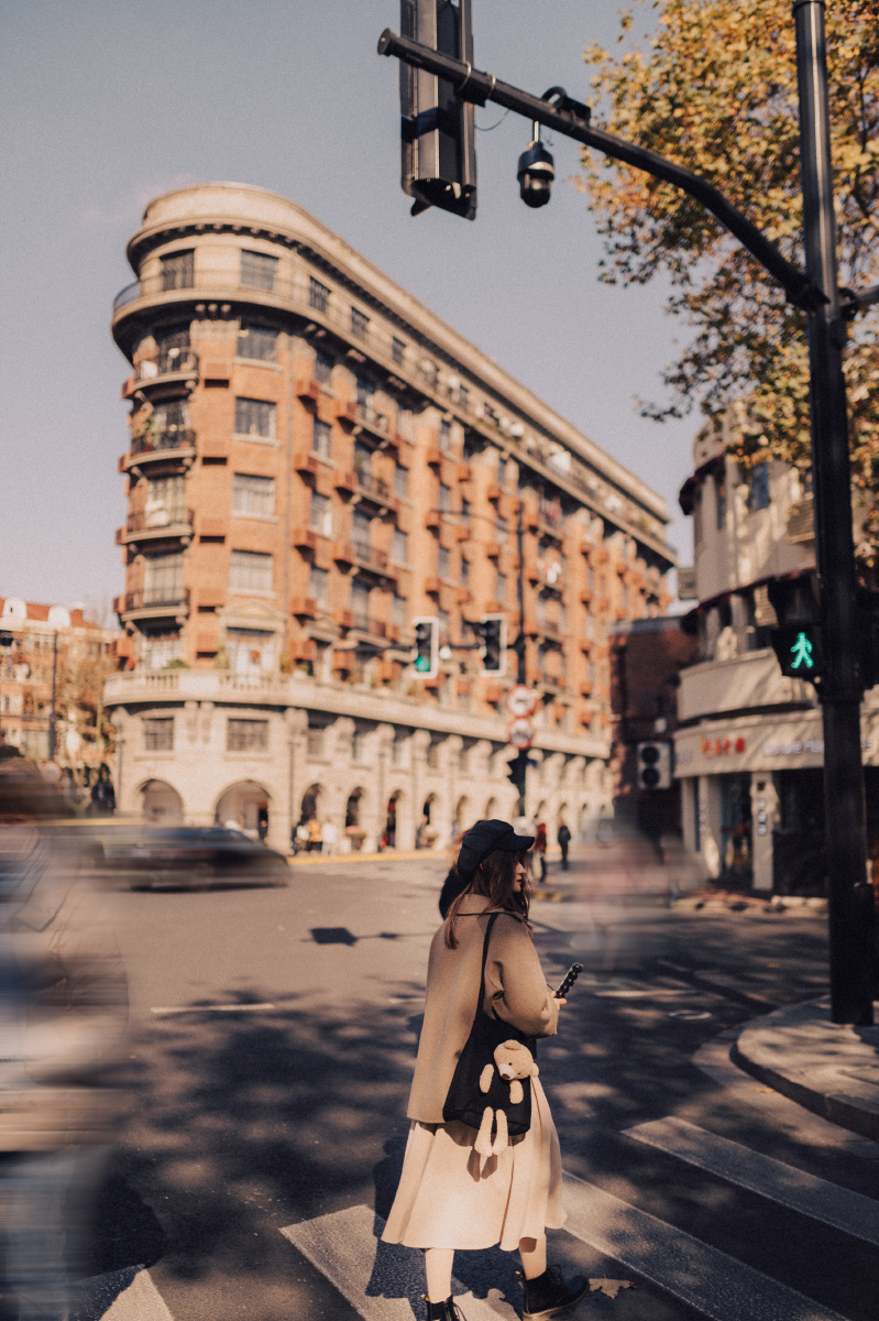 武康路街拍扫街感受文艺气息