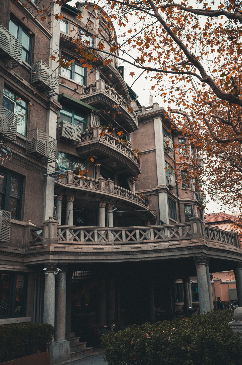 人文上海复兴中路扫街