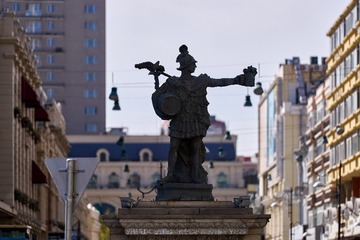 32CEFCA0-5699-45EE-8E92-D682A6936052/L0/001