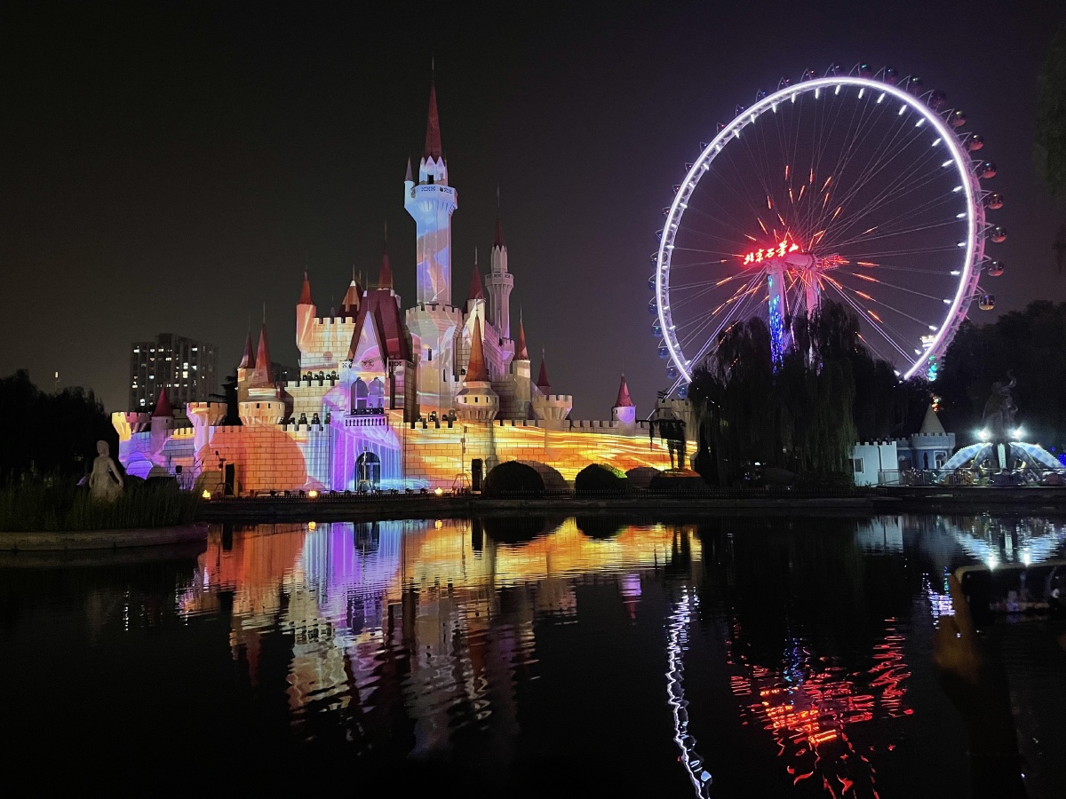 夜景游乐园的美