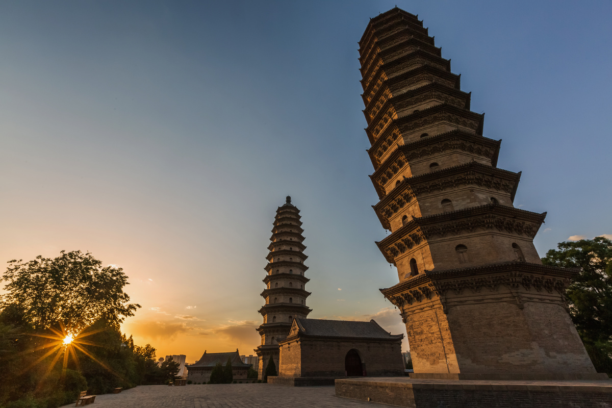 中国山西太原市双塔寺景区风光2020年6月3日太原双塔寺景区三晋名刹