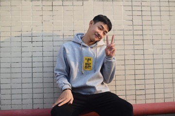 001
