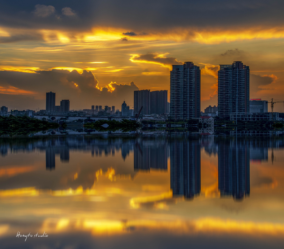 让晚风轻轻吹送了落霞 - D90, 佛山, 色彩, 晚霞