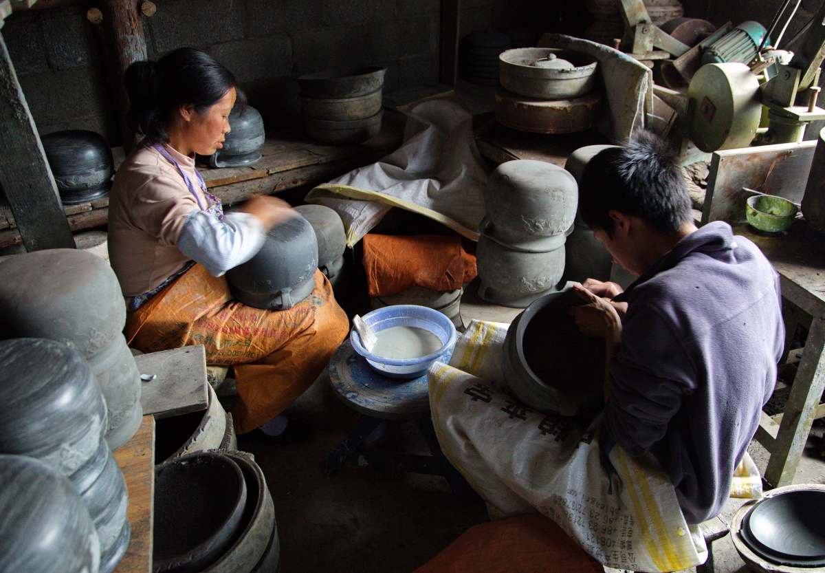 《织金砂锅古老传统制作工艺》组照8