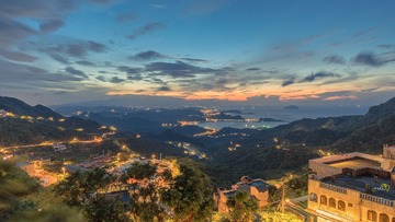 【赤焰霞光】