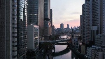 96525