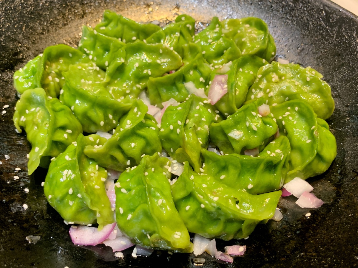 茶叶饺子,茶叶麻糍,茶叶面条还是第一次品尝到!