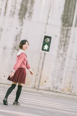 001