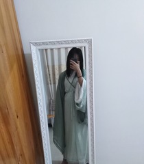846943