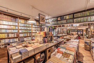 书店0400