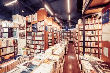 书店0385