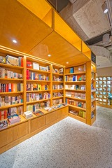 书店0351
