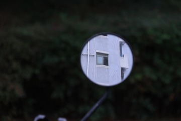 322031