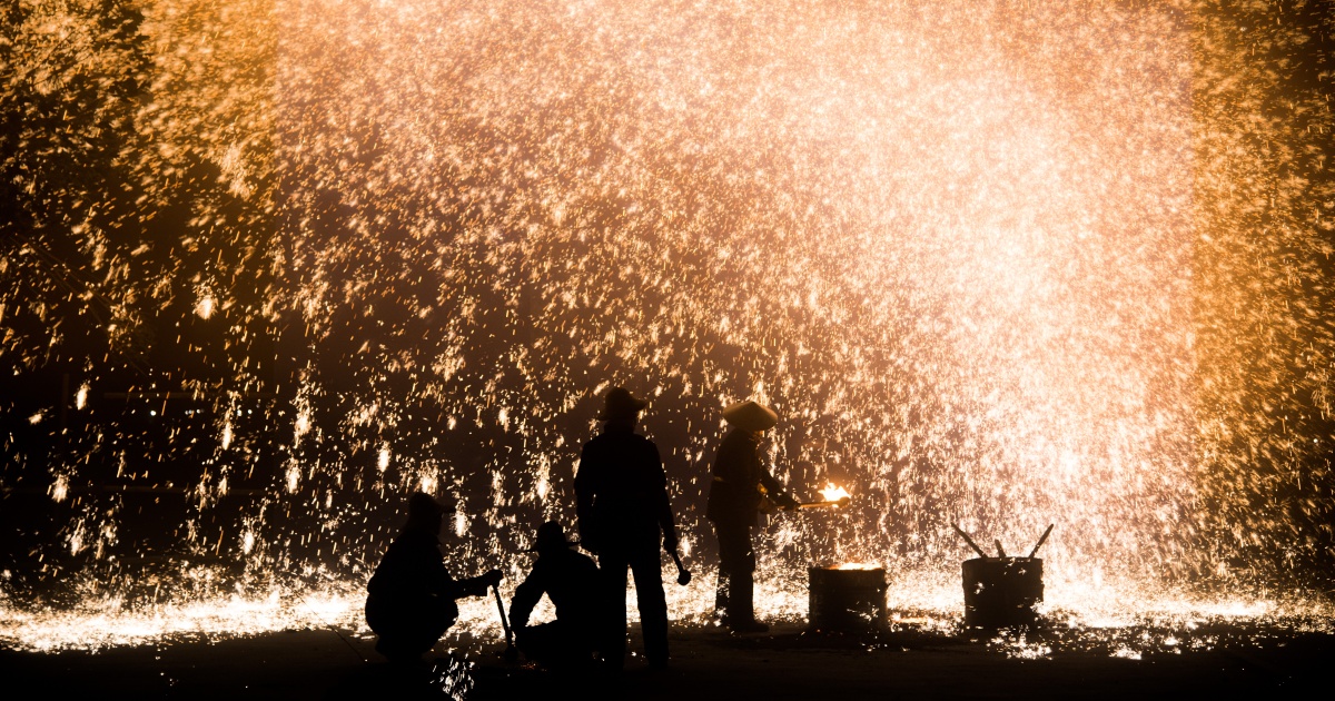 千年绝技——打铁花