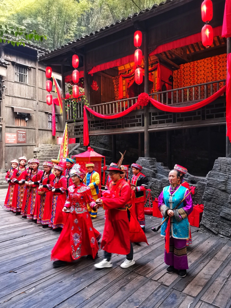 宜昌三峡人家景区土家族婚俗表演