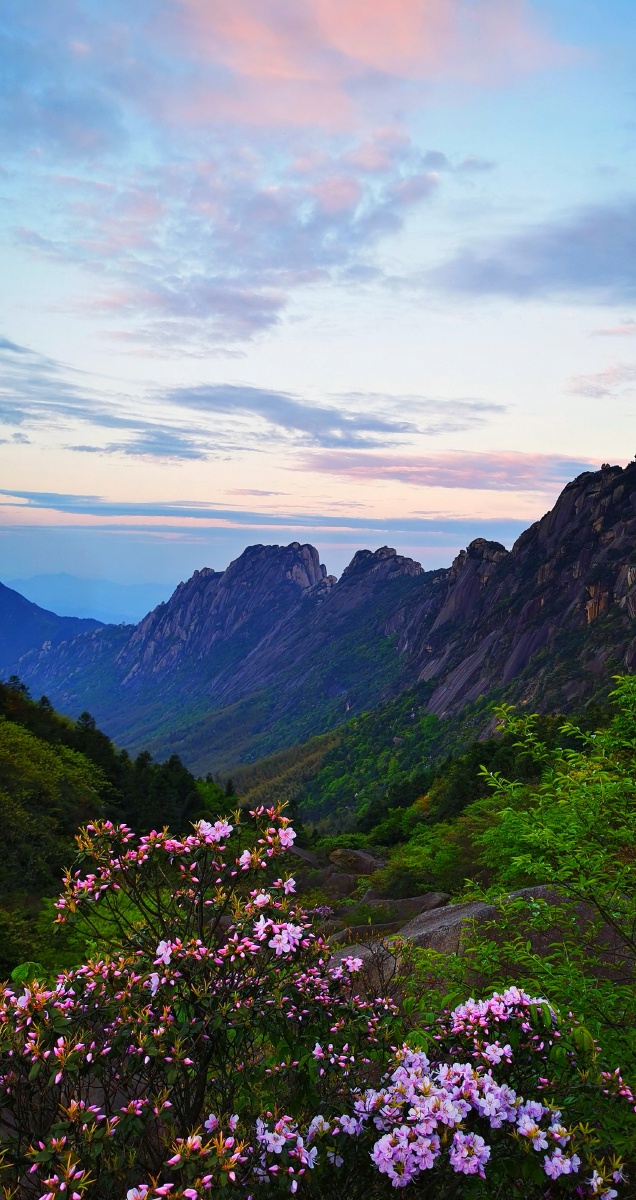 灵山暮春拍摄于上饶灵山风景区黄昏时分