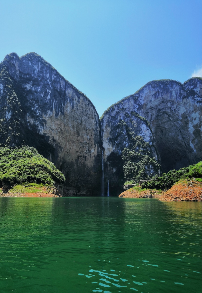 恩施清江蝴蝶崖景区蝴蝶崖