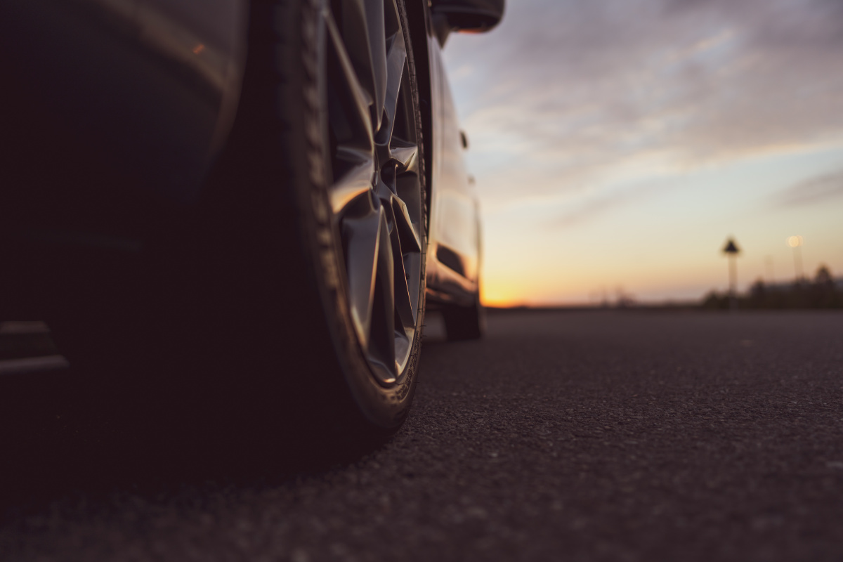 一组爱车的照片夕阳车