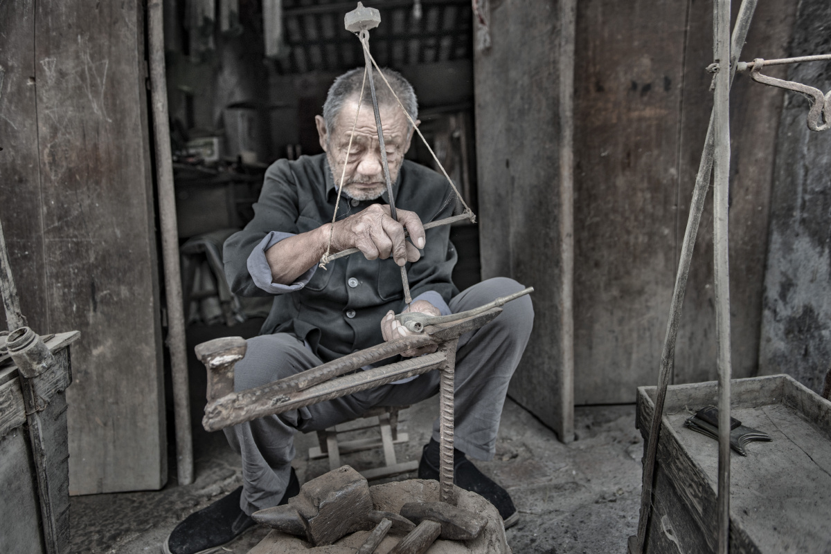 《铜匠担子》 - 邓贤俊 - 图虫