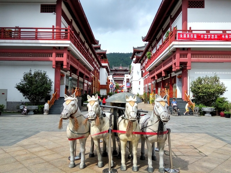 2016年05月08日,广东省深圳市,文博宫座落于深圳市凤仪山南麓,依山