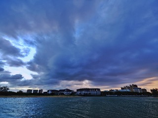 50552AAC-1701-4DE4-9A2D-403750F8F24B/L0/001