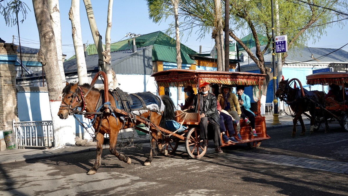 喀赞其民俗村~一秒穿越到摩洛哥# 喀赞其民俗村,这里号称是"新疆的