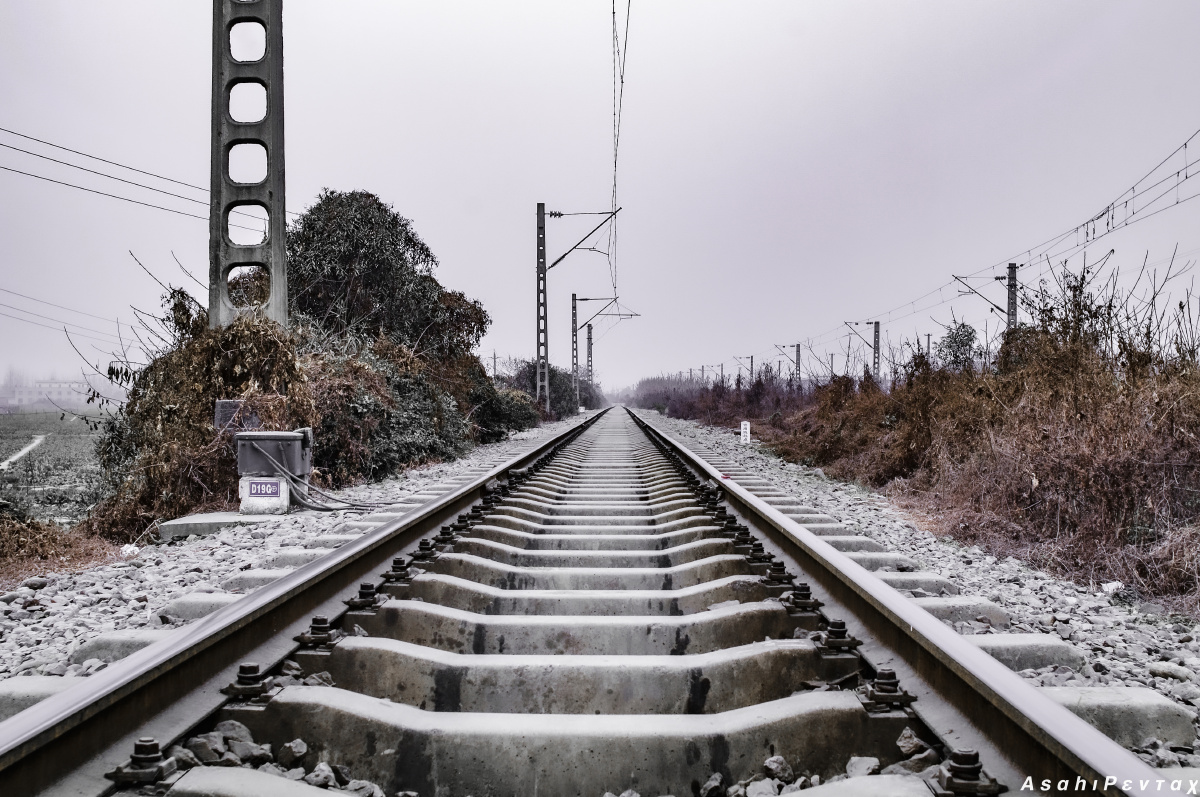 不知道是什么时候拍的成昆铁路现在已经废弃了吧先辈的艰辛先辈的付出