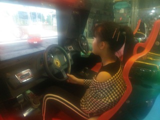 231744