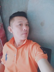 1103768
