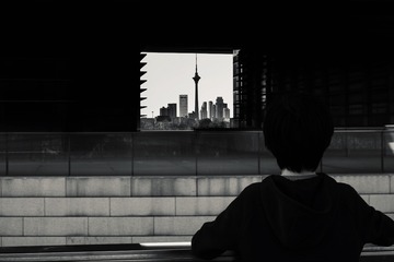 001