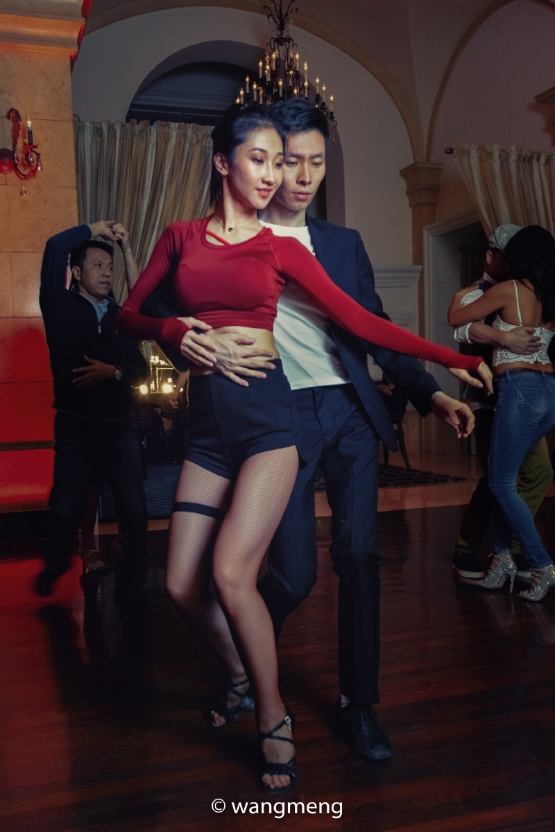 舞蹈男女