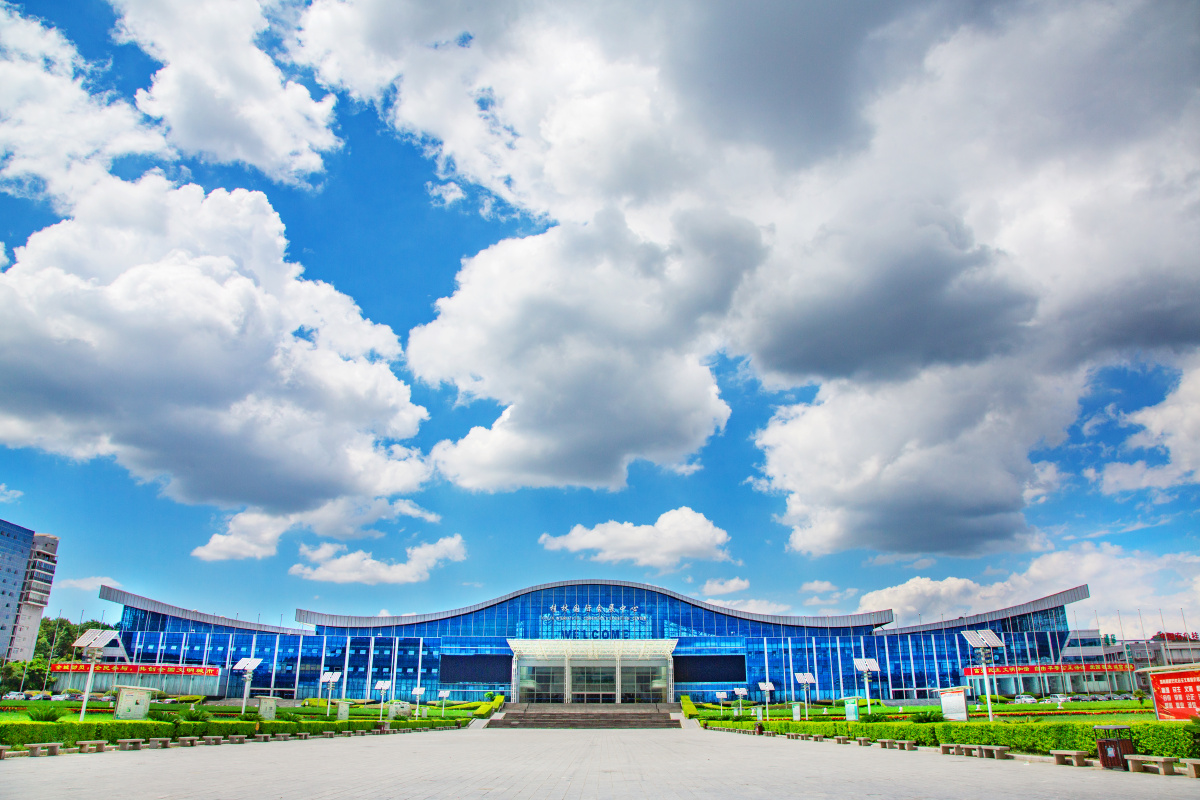 桂林甲天下广场