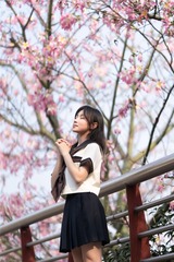 001