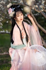 B8580953-908D-4067-B415-B8E9514332ED/L0/001