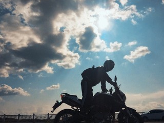 001