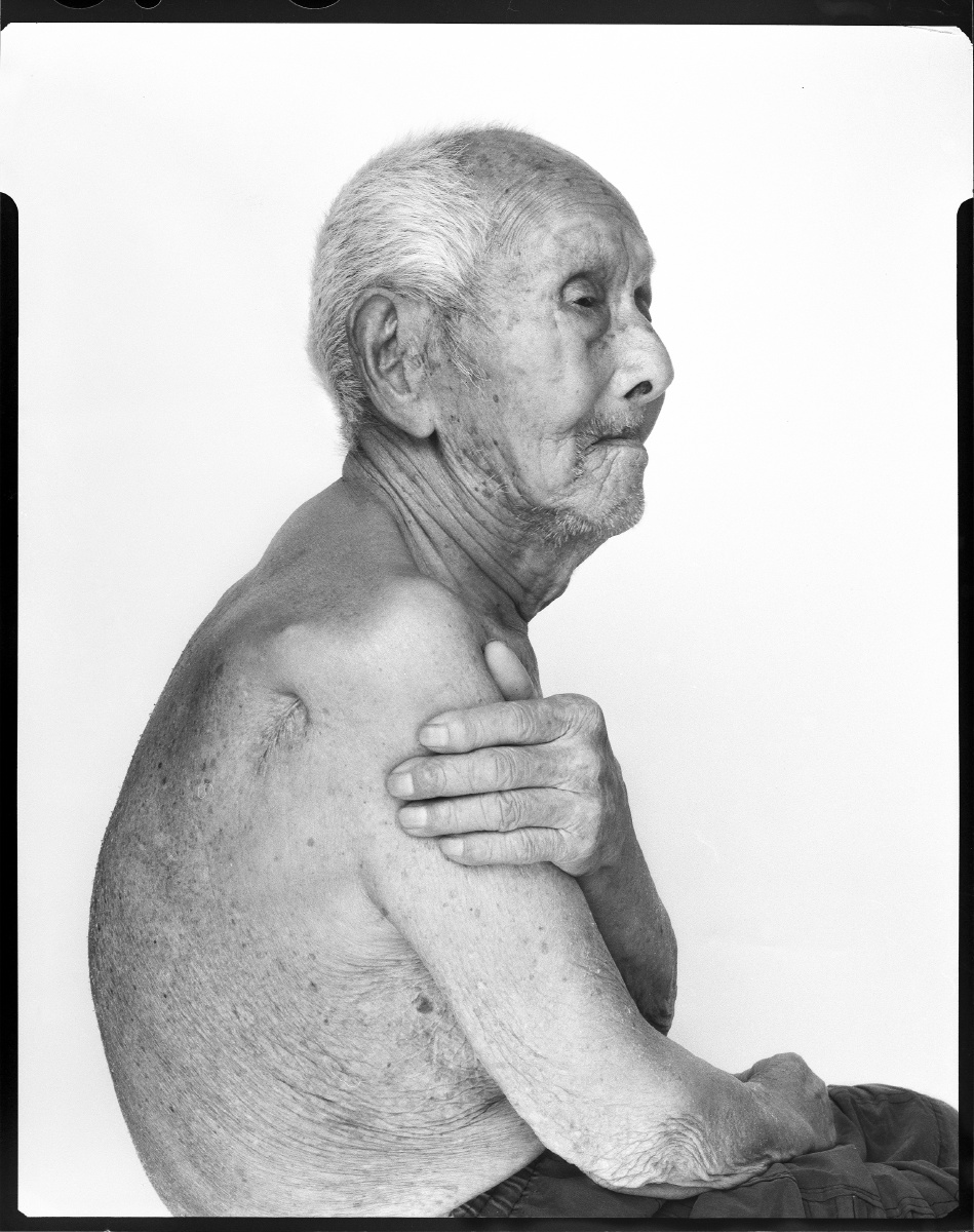 胡华裕,湖北省通城人,94岁.