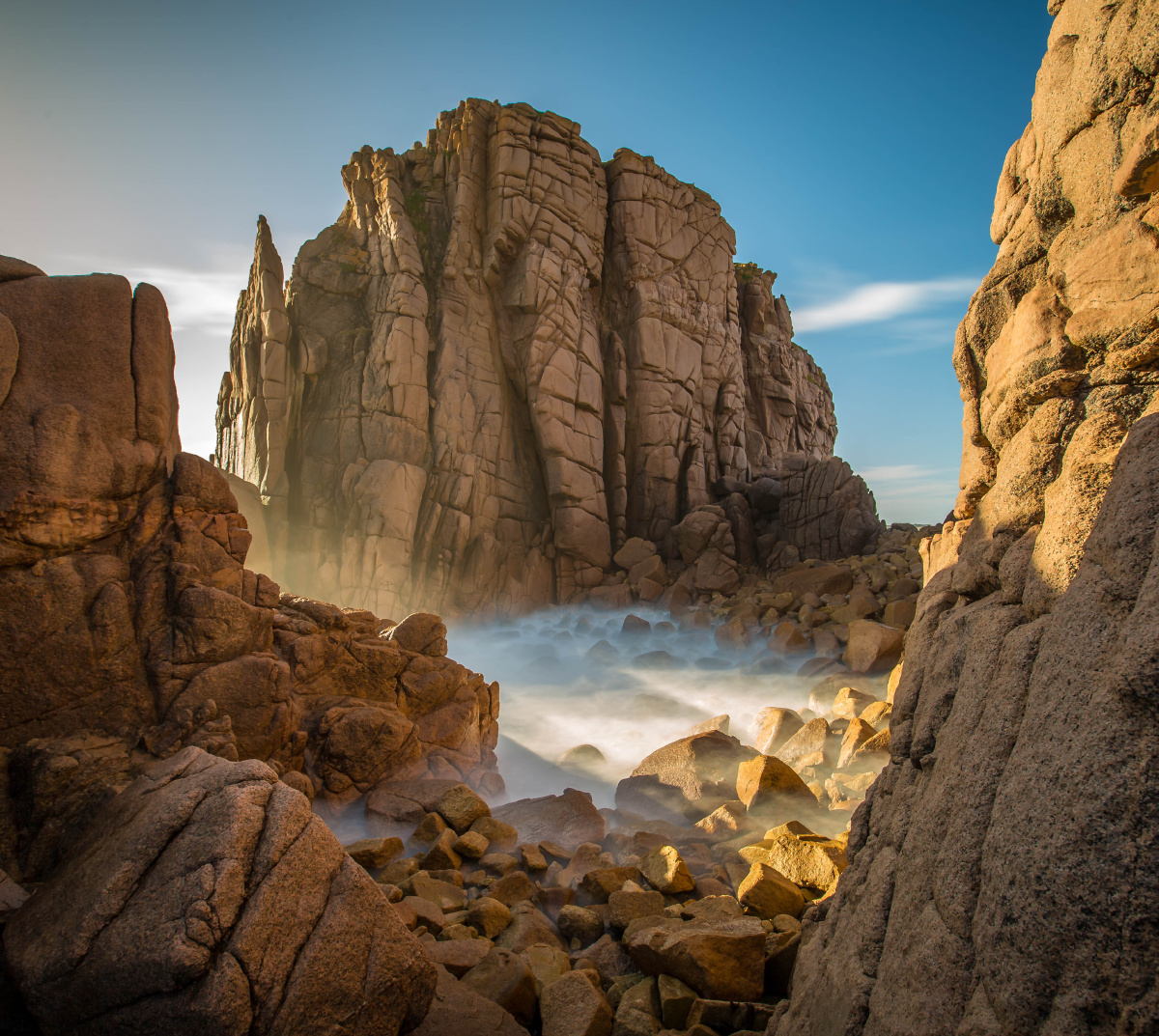 乌拉麦海岬闪烁的星芒;梦幻般的五指山美丽的