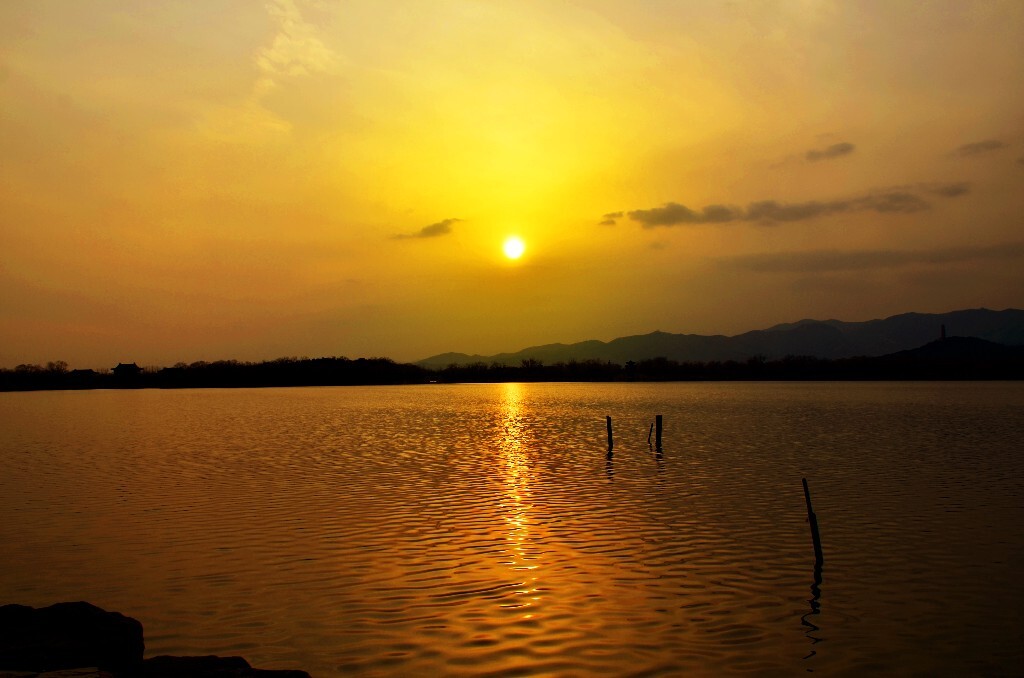 颐和园夕阳