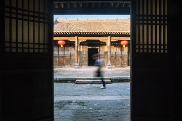 门前过客