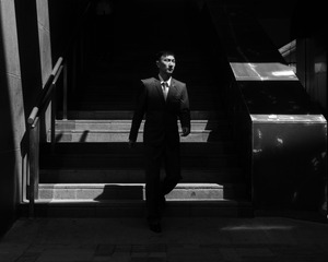 001