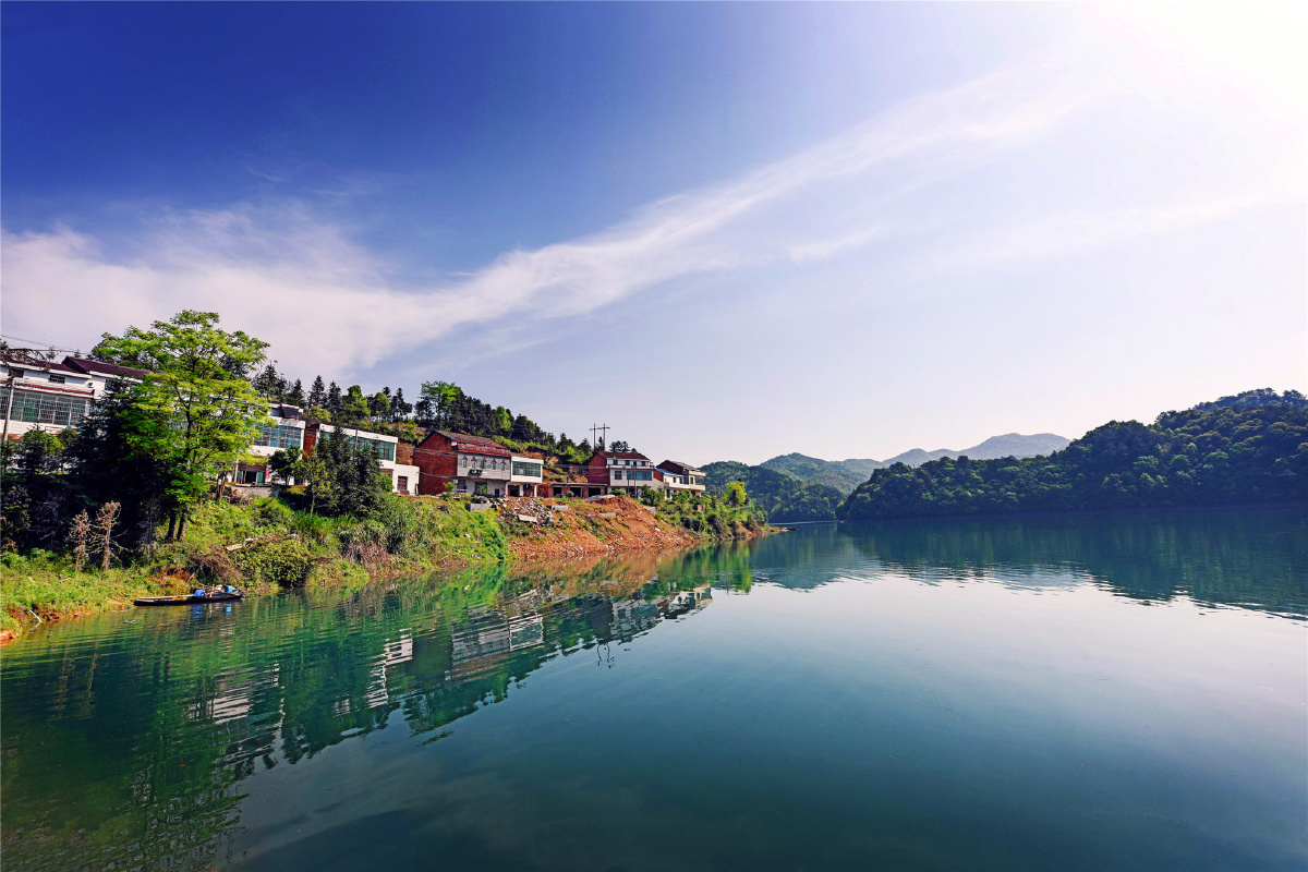 拍摄于湖南汨罗八景水库.