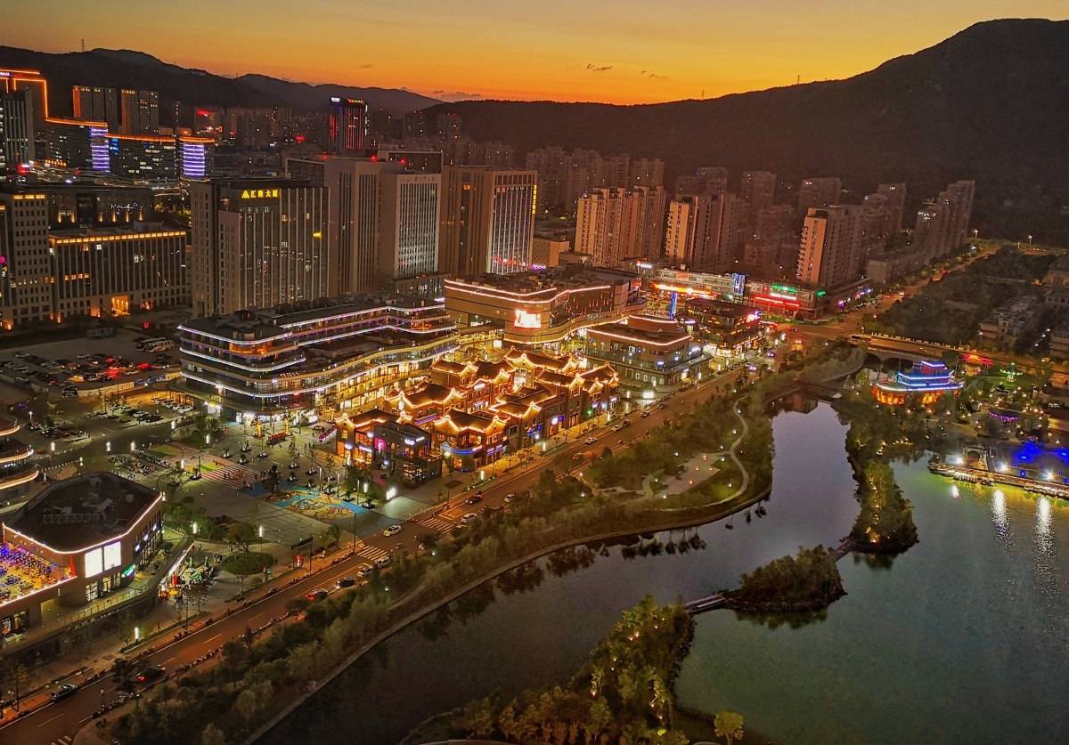 舟山普陀区东港夜景