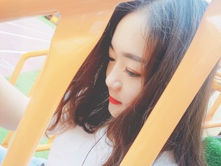 97068