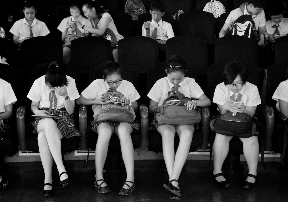 低头族 - 纪实, 上海, 城市, 我想和玛格南大师街