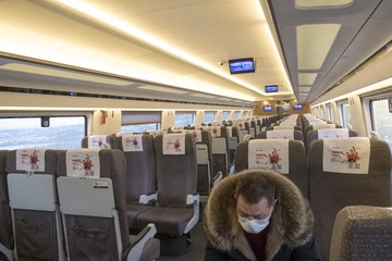 1649824