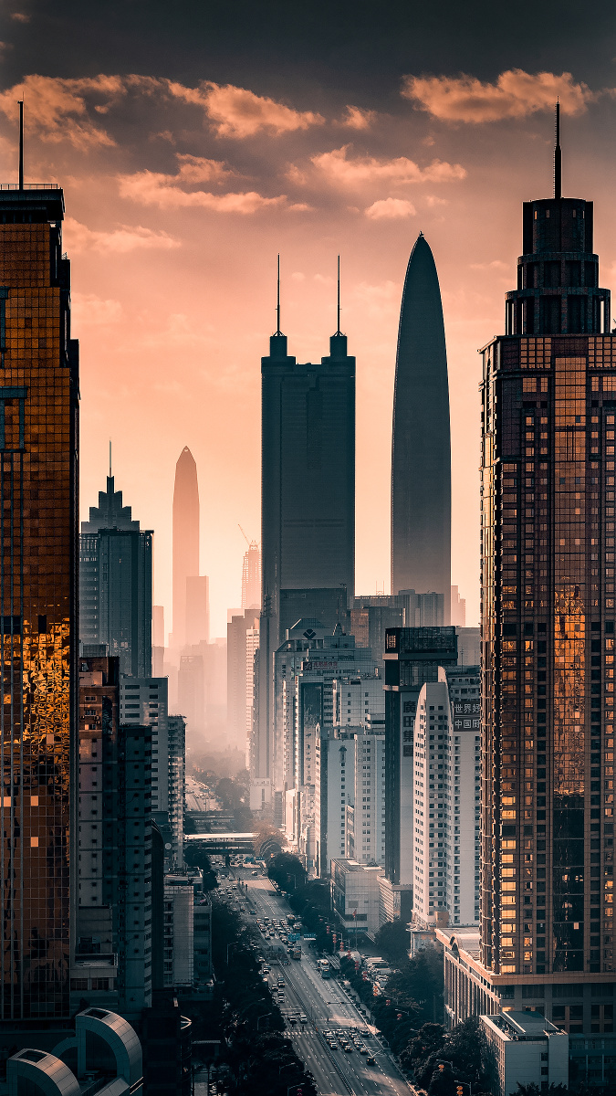 深圳市区高楼林立大湾区繁荣兴旺